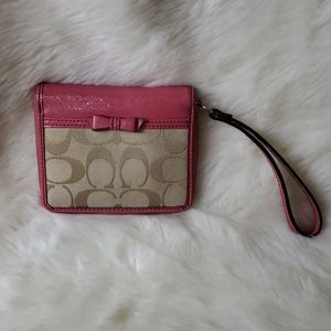 COACH SMALL WALLET